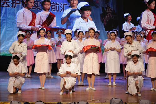 川北醫(yī)學院附屬醫(yī)院護士學校2019年招生辦聯(lián)系電話